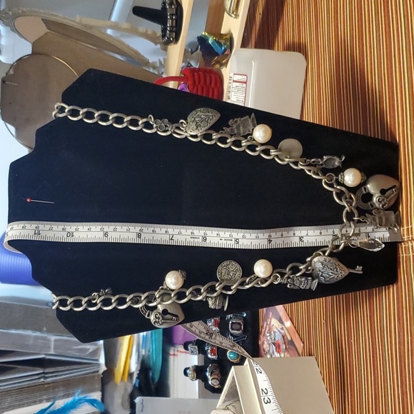 Vintage Pewter charm necklace - Picture 5 of 5